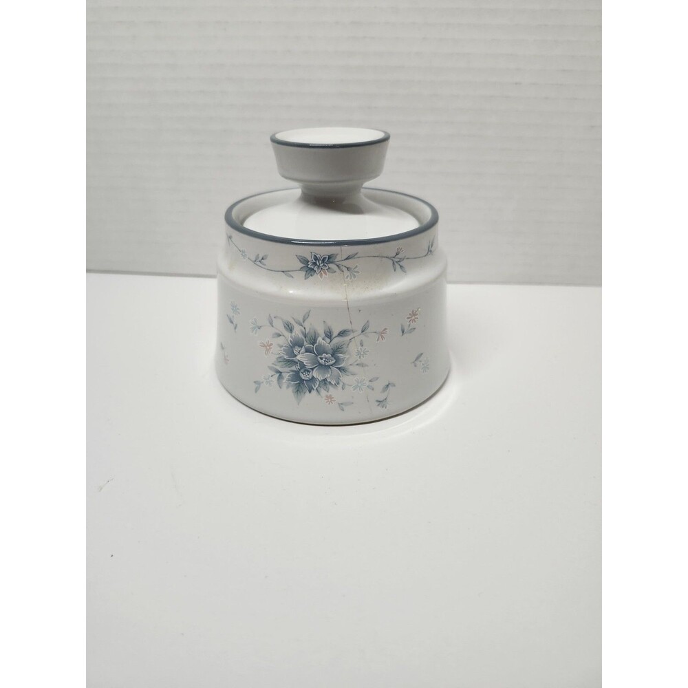 Noritake Sugar Bowl Blue Flower Stoneware Pretty Kitchen Dining Tableware